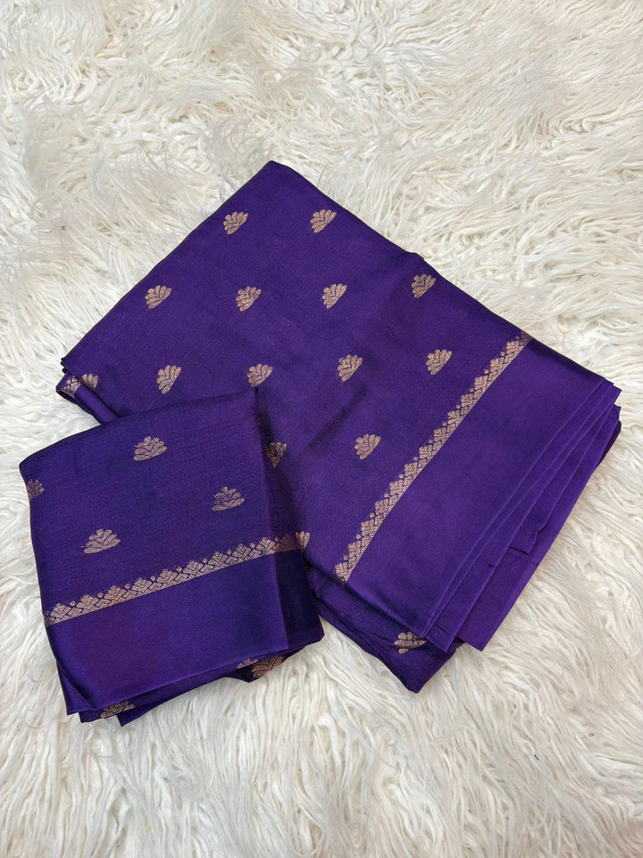 Beautiful Viscose Saree With Blouse