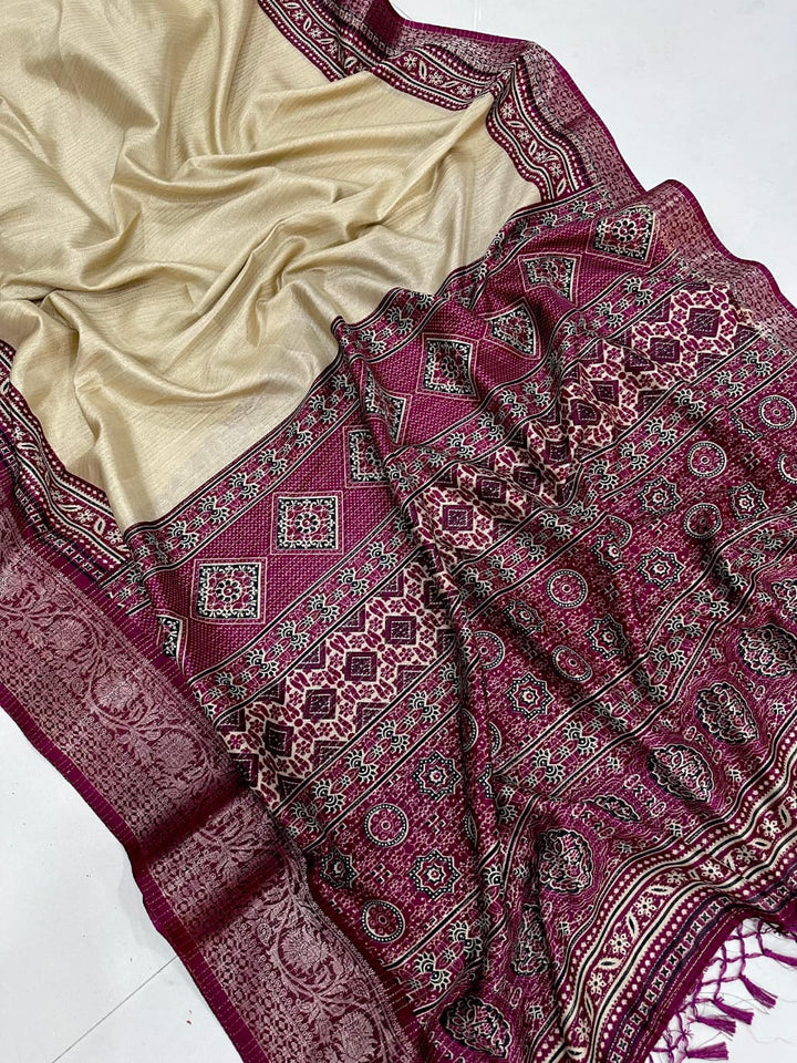 Beautiful Matka With Ajrakh Saree