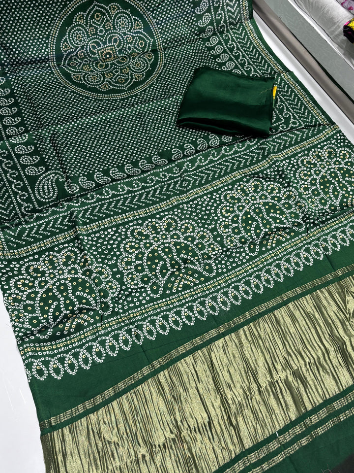 Pure Gaji Silk Saree With Zari Pallu 