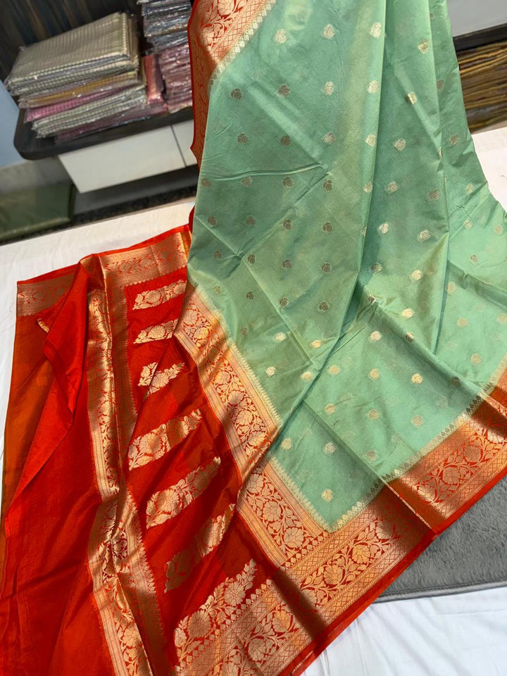 Beautiful Warm Silk Banarase Saree With Blouse