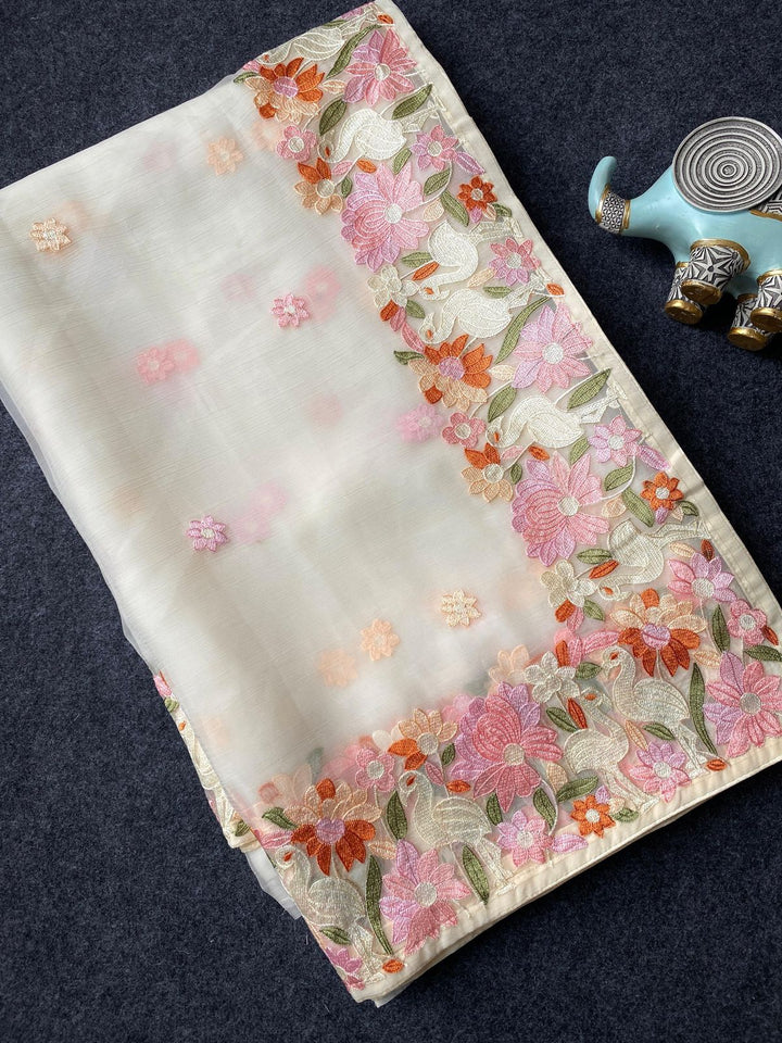 Beautiful Soft Pure Chiffon Embroidery Sareee With Blouse