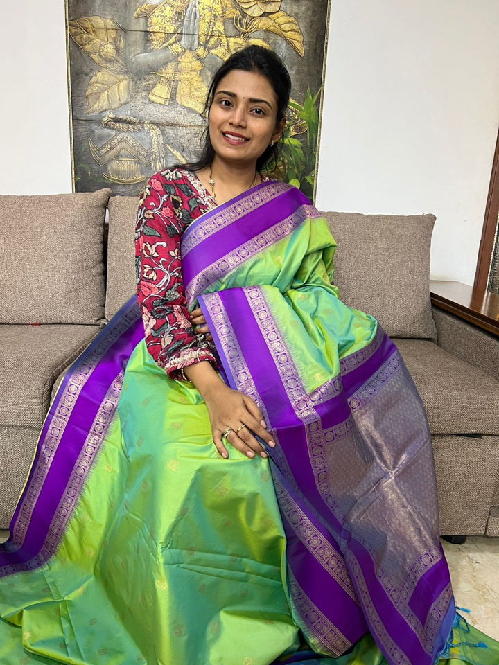 Beautiful Gadwal Silk Saree Mint Green With Purple Jaw Dropping