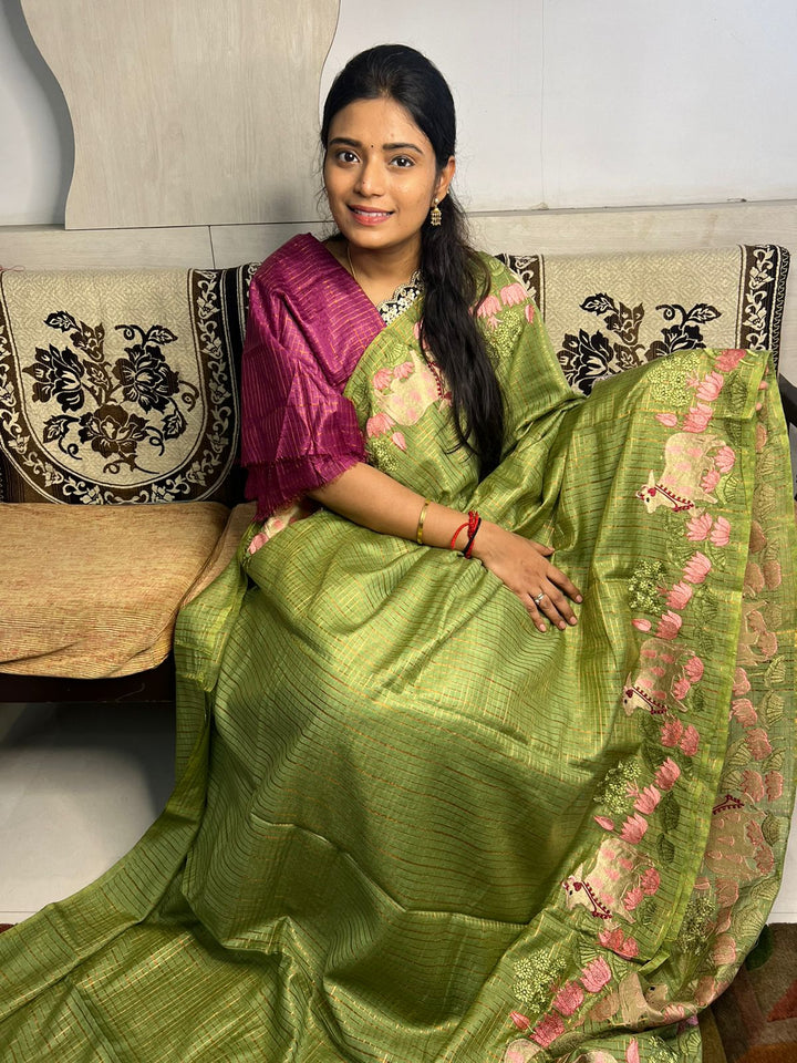 Beautiful Pichwai Bagalpur Linen Saree With Blouse