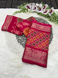 Beautiful Matka Floral saree with Blouse