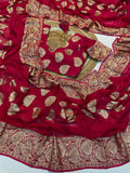 Beautiful chiffon silk saree with ready made blouse ( Freesize blouse size 38-42 )